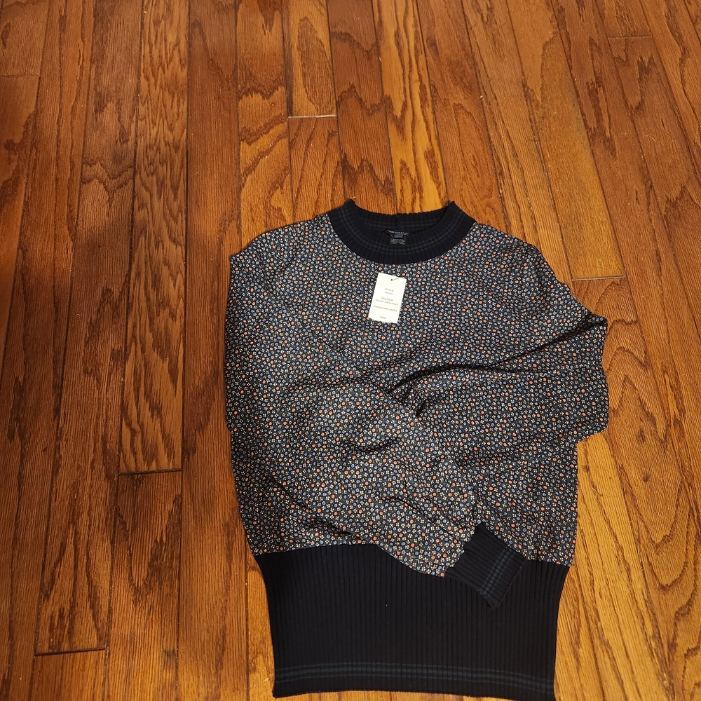 French Connection Floral Top - Black and Red- NWT - Picture 6 of 6